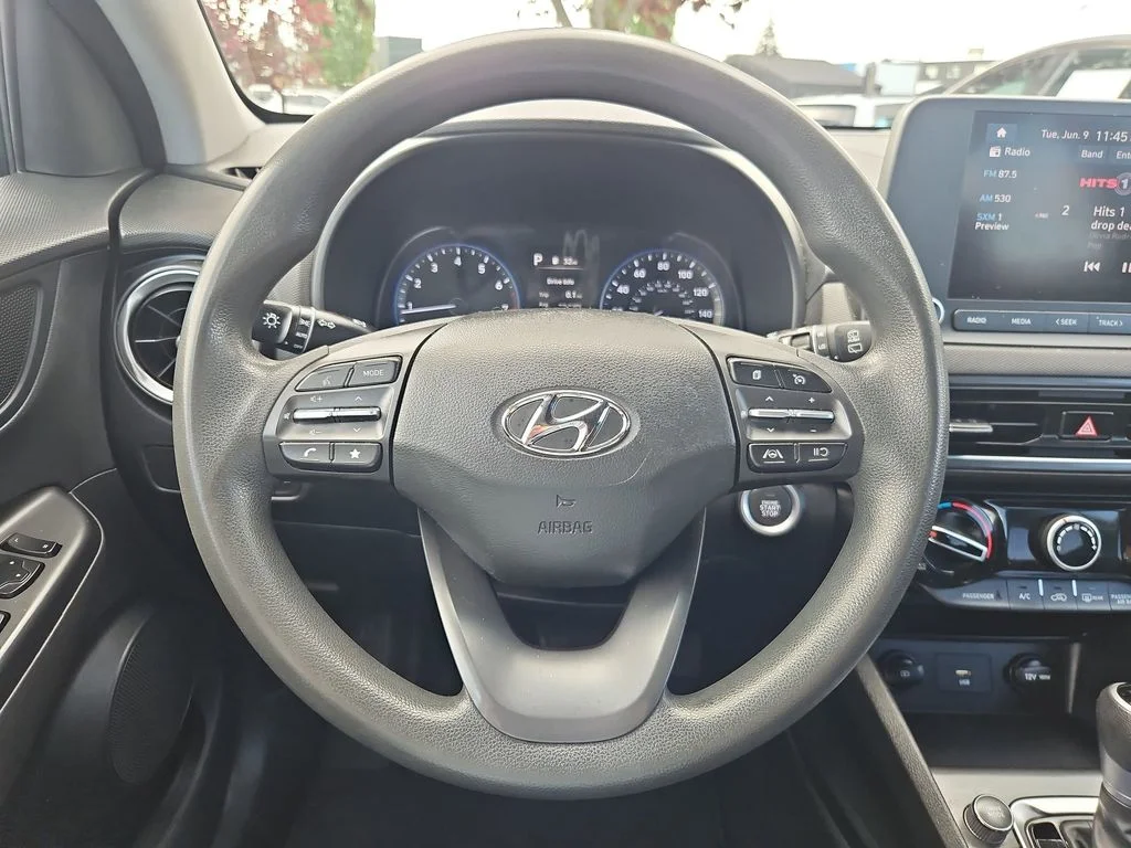 Used 2023 Lunar White Hyundai SEL image 14