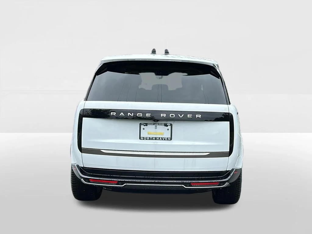 2026 Land Rover Range Rover SE - Photo 5