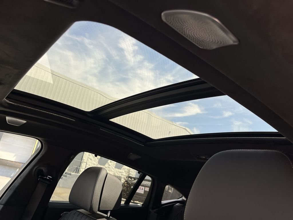 New 2027  BMW M60i image 22