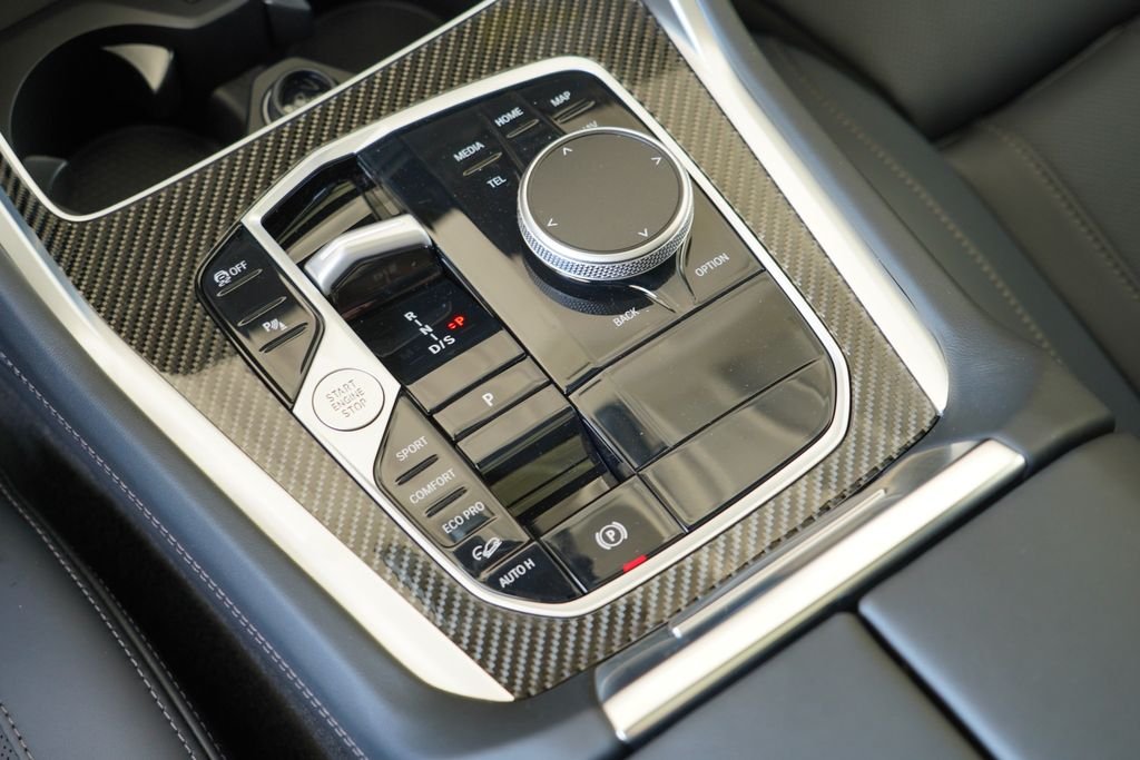 New 2027 Black Sapphire Metallic BMW M60i image 18
