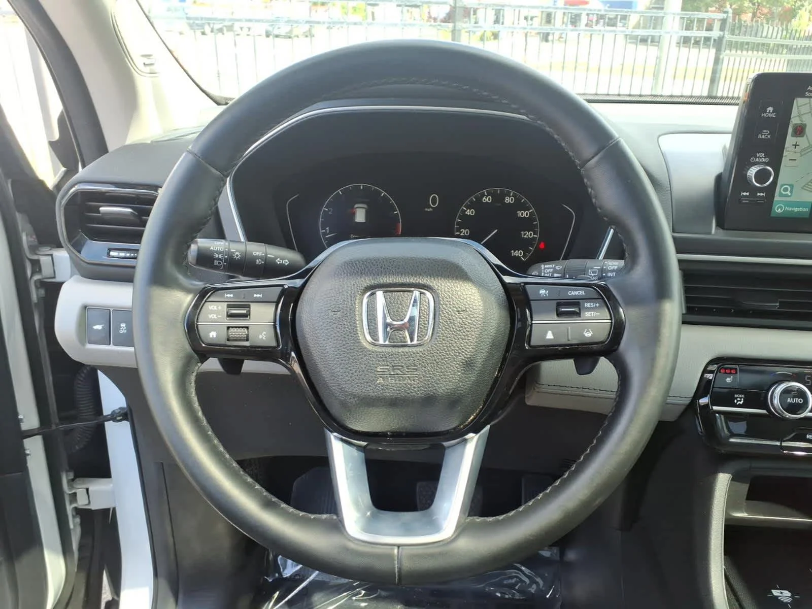 Certified Used 2023 Platinum White Pearl Honda Touring image 24