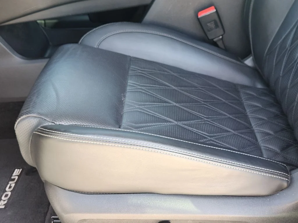 Certified Used 2023 Gray Nissan Platinum image 27