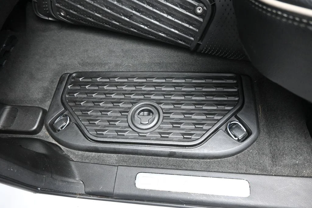 Used 2023 White Ram Limited image 29