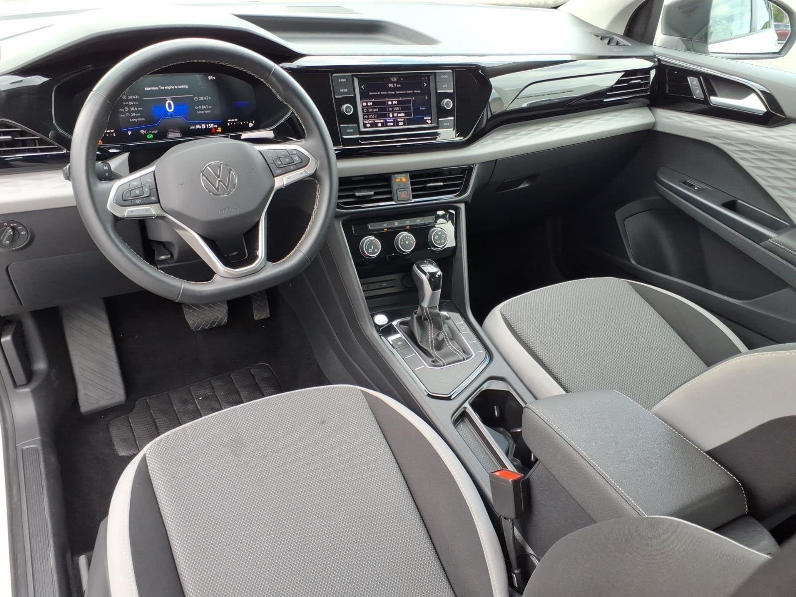Used 2024  Volkswagen S image 19