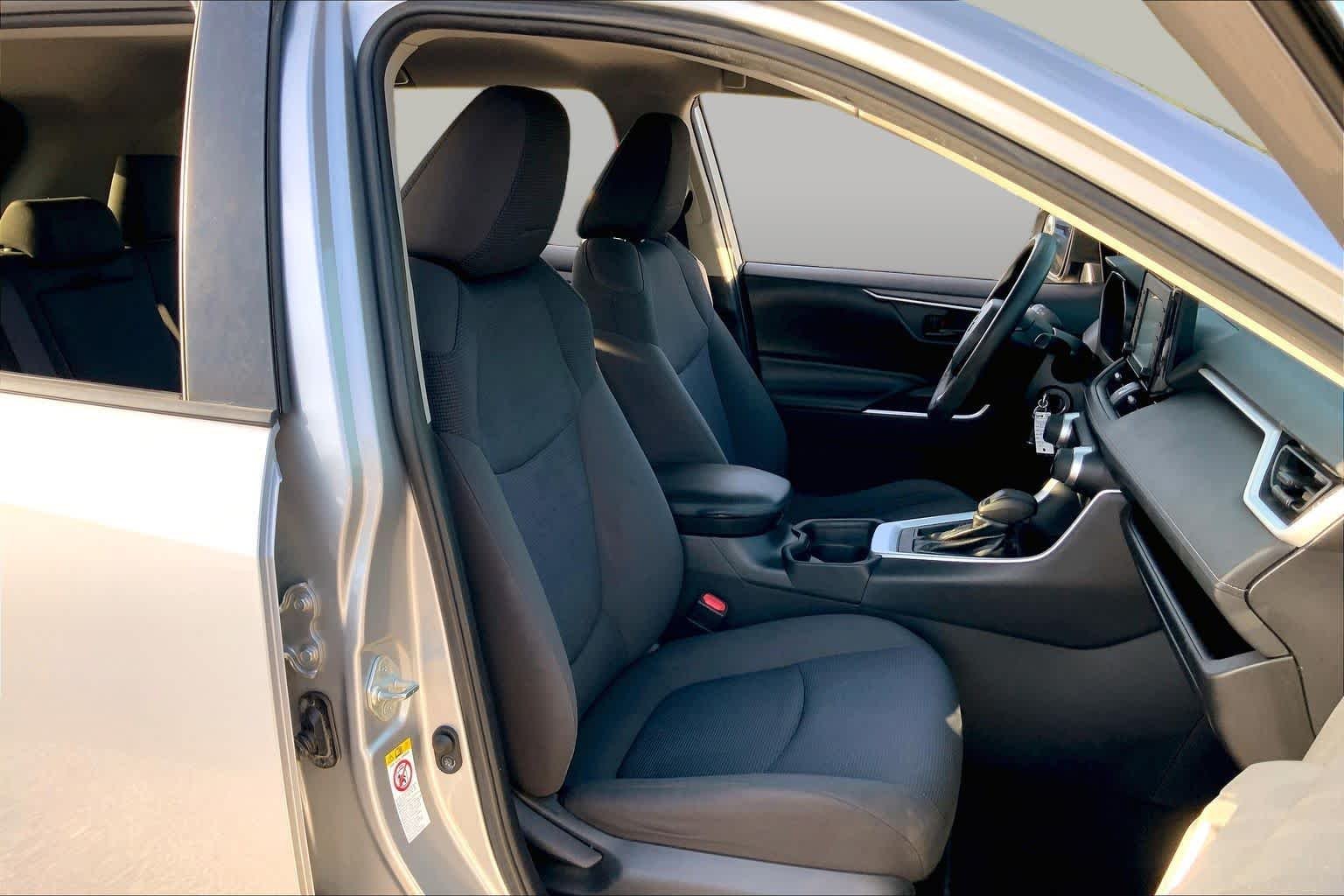 Used 2019 Silver Sky Metallic Toyota LE image 9
