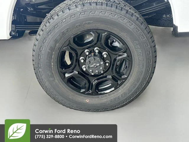 New 2026 Oxford White Ford XL image 30