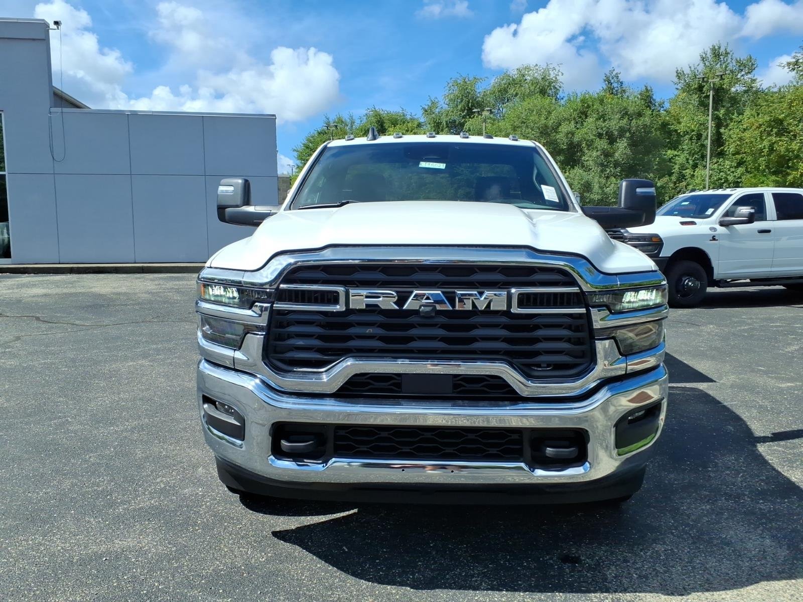 New 2026 Bright White Clear-Coat Exterior Paint RAM Tradesman/Big Horn image 2