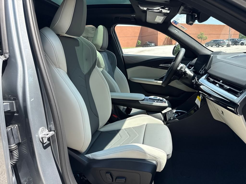 New 2026 Gray BMW xDrive28i image 27