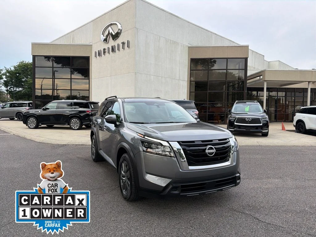 2024 Nissan Pathfinder SV 4WD's photo