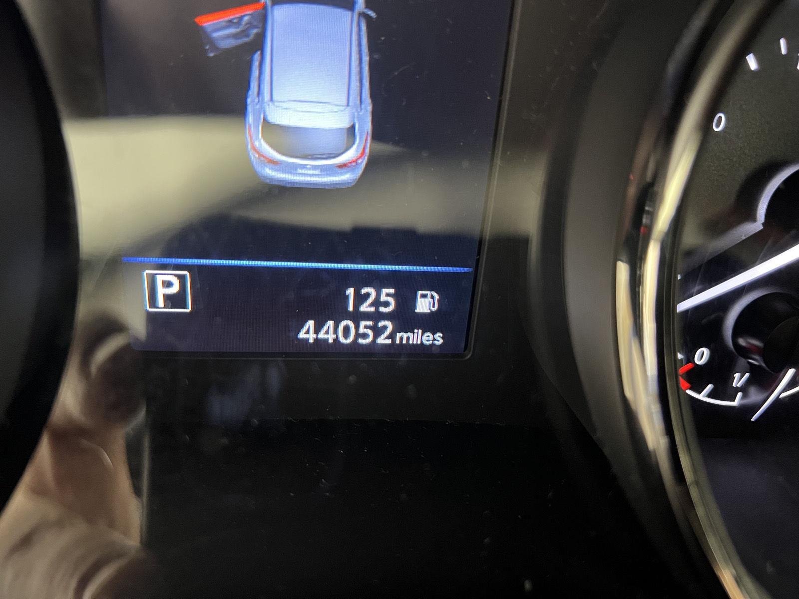 Used 2022 Gun Metallic Nissan SV image 18