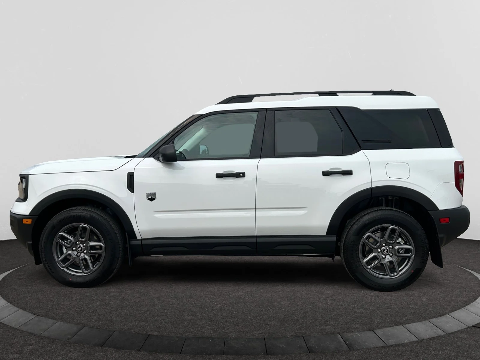 New 2026 Oxford White Ford Big Bend image 2