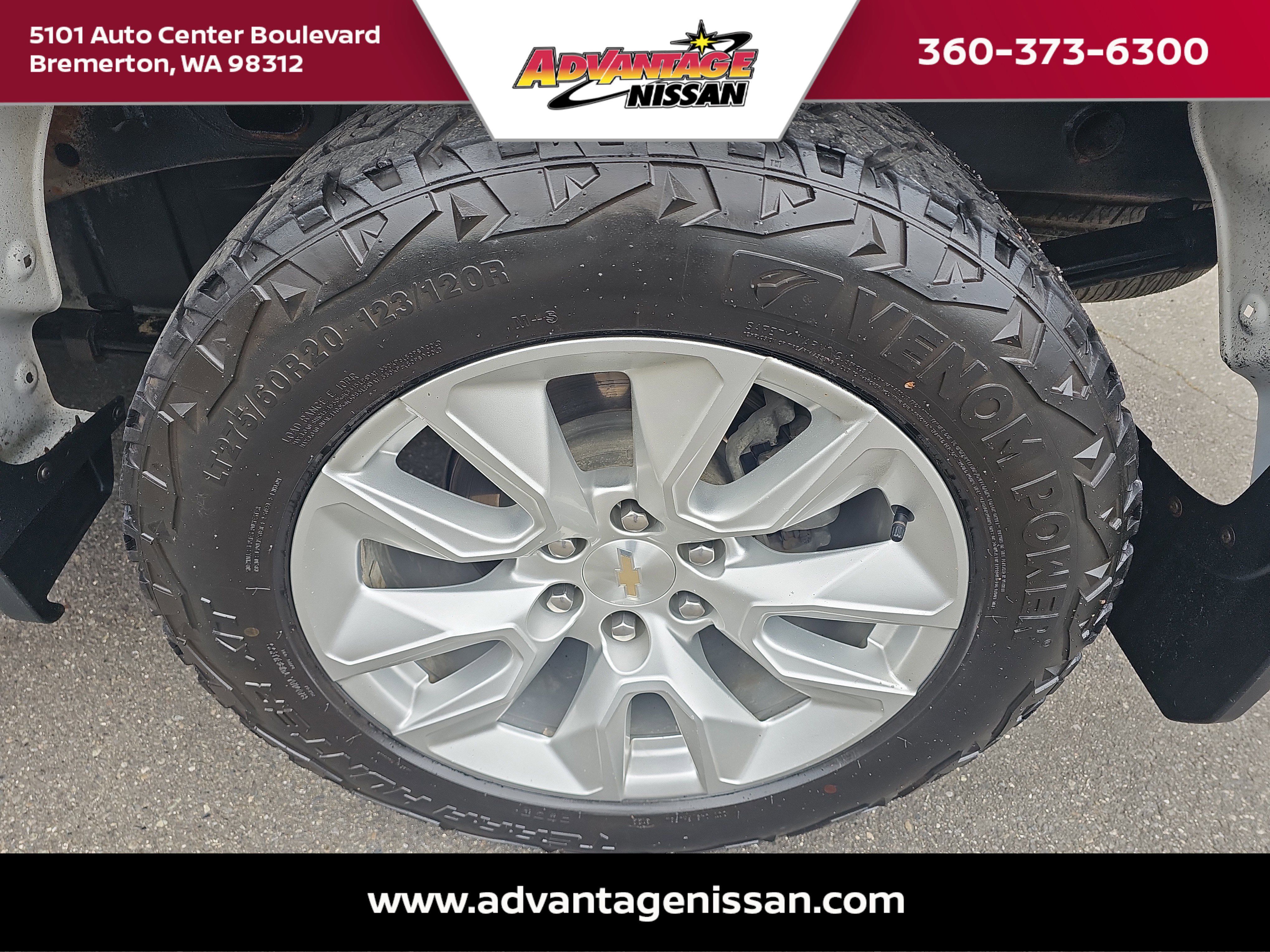 Used 2023 Summit White Chevrolet Custom image 20