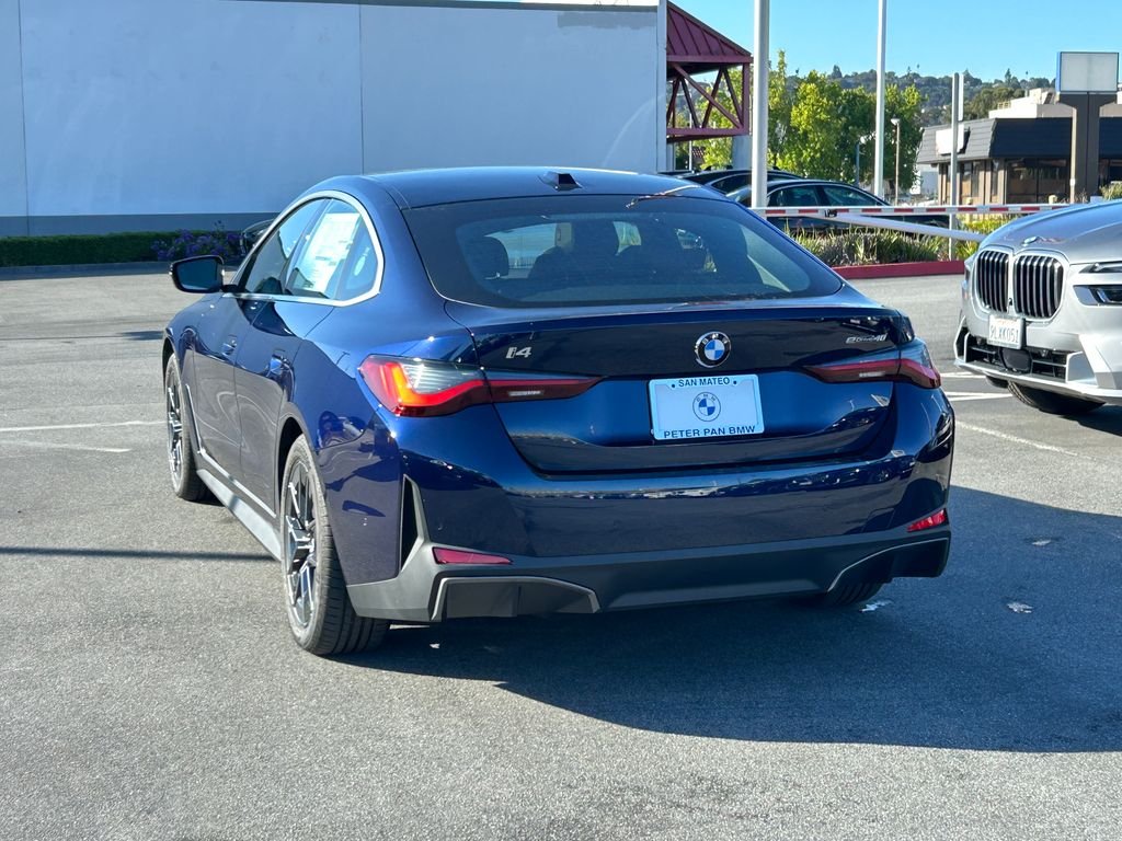 New 2026 Tanzanite Blue II Metallic BMW eDrive40 image 3
