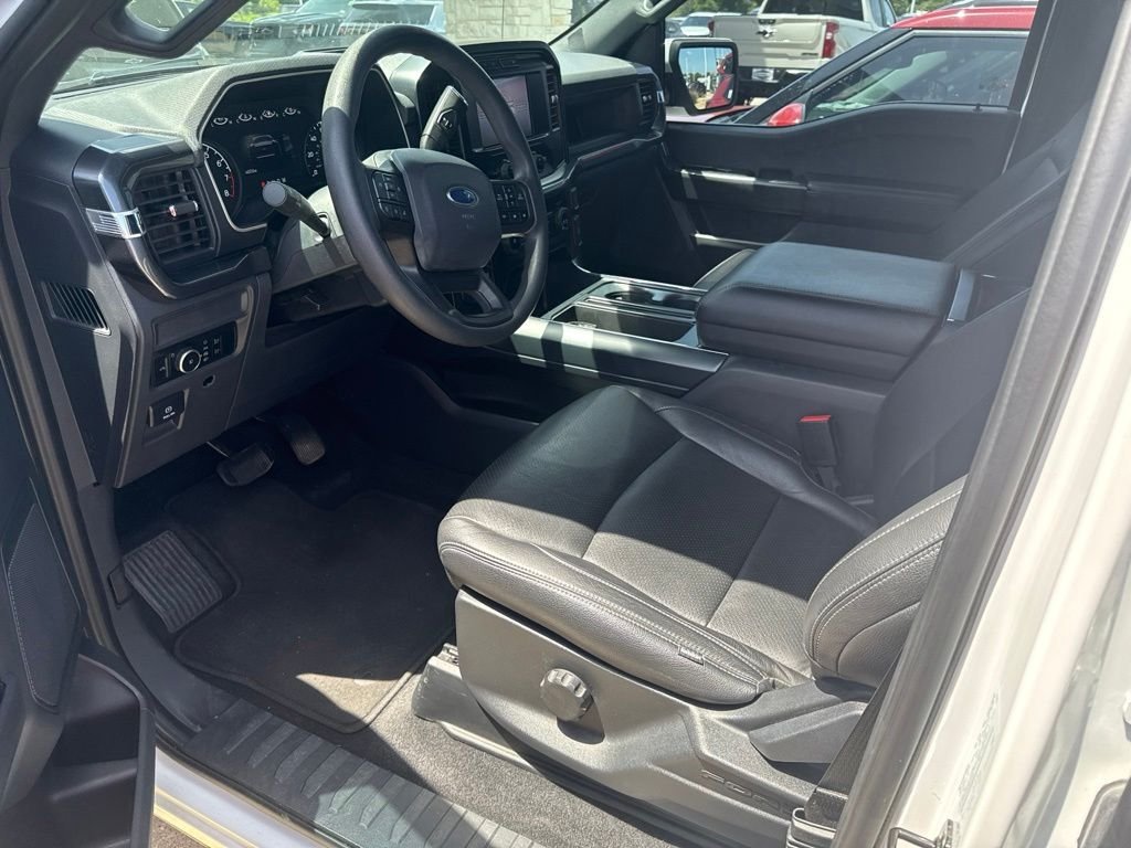 Used 2023 White Ford XL image 6