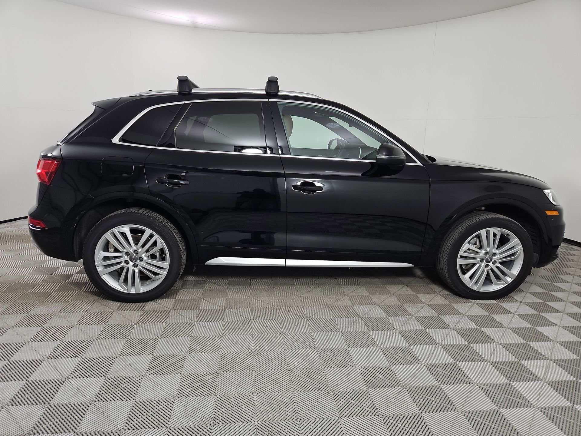 Used 2020 Black Audi 45 Premium Plus image 8