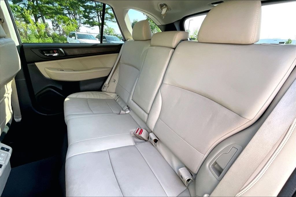 Used 2019 Green Subaru 2.5i image 26