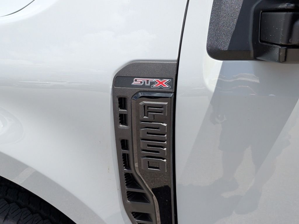 New 2026 Avalanche Ford F-250® XL image 40