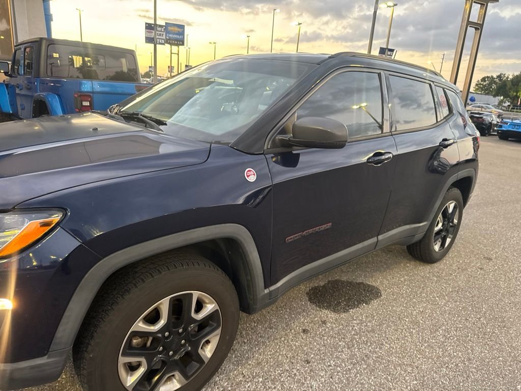 Used 2017 Blue Jeep Trailhawk image 8