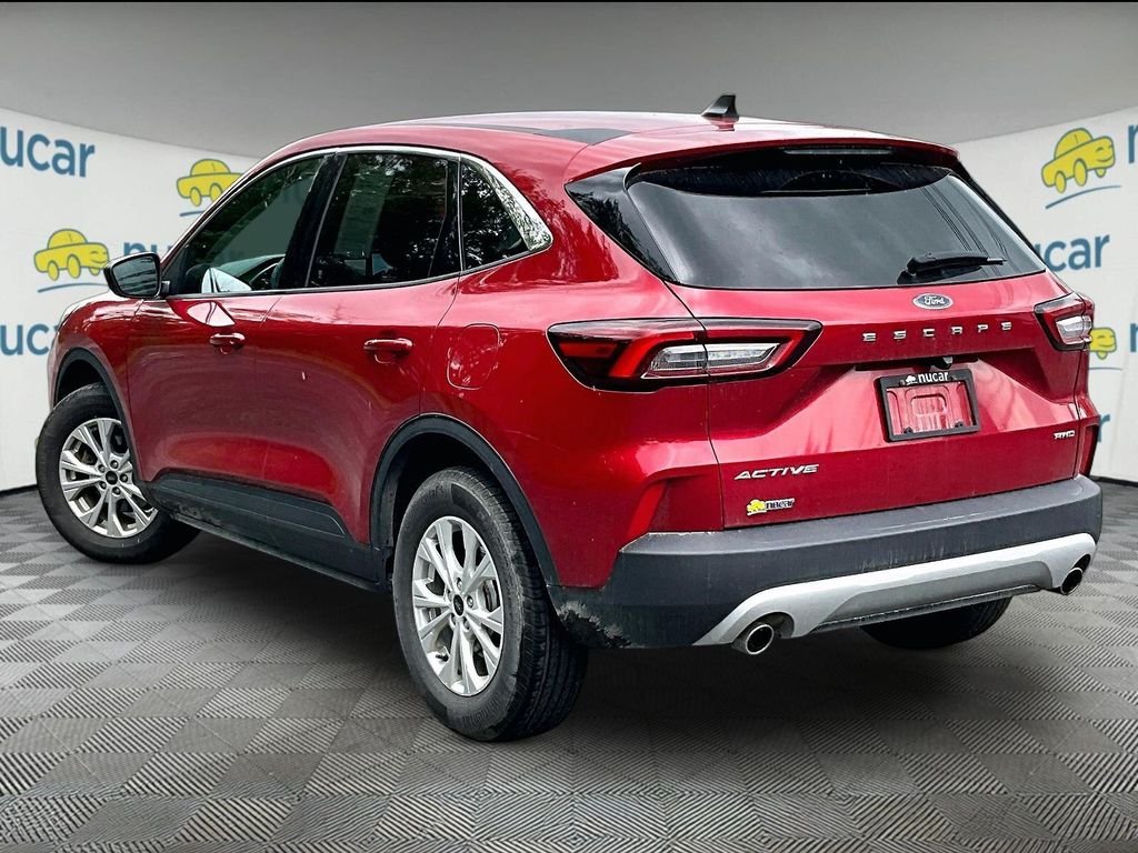 Used 2023 Red Metallic Ford Active image 4