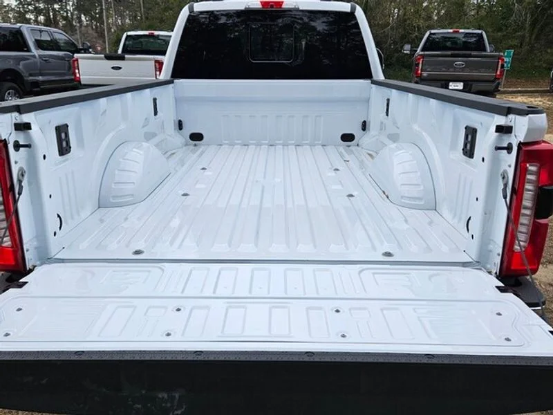 New 2026 Oxford White Ford F-350® Lariat® image 11
