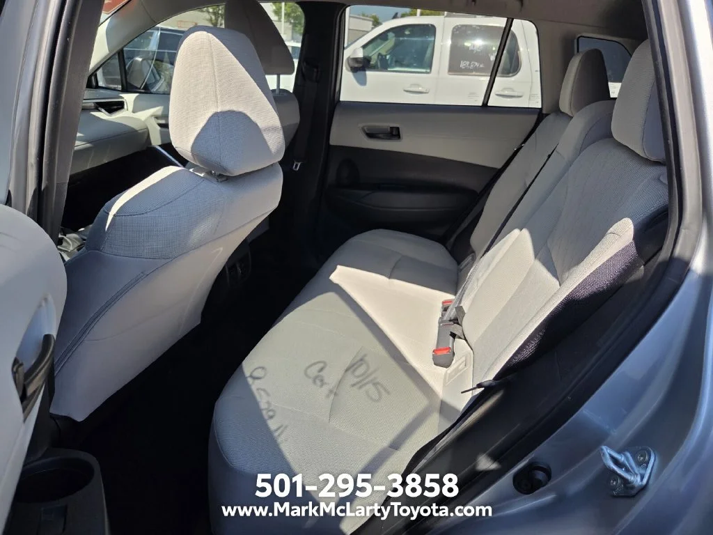 Used 2025 Silver Toyota L image 9