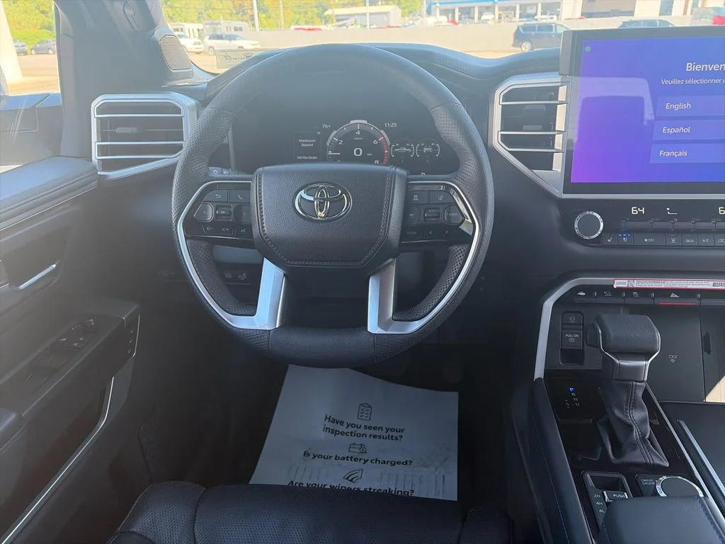 Used 2025 Silver Toyota Platinum image 17