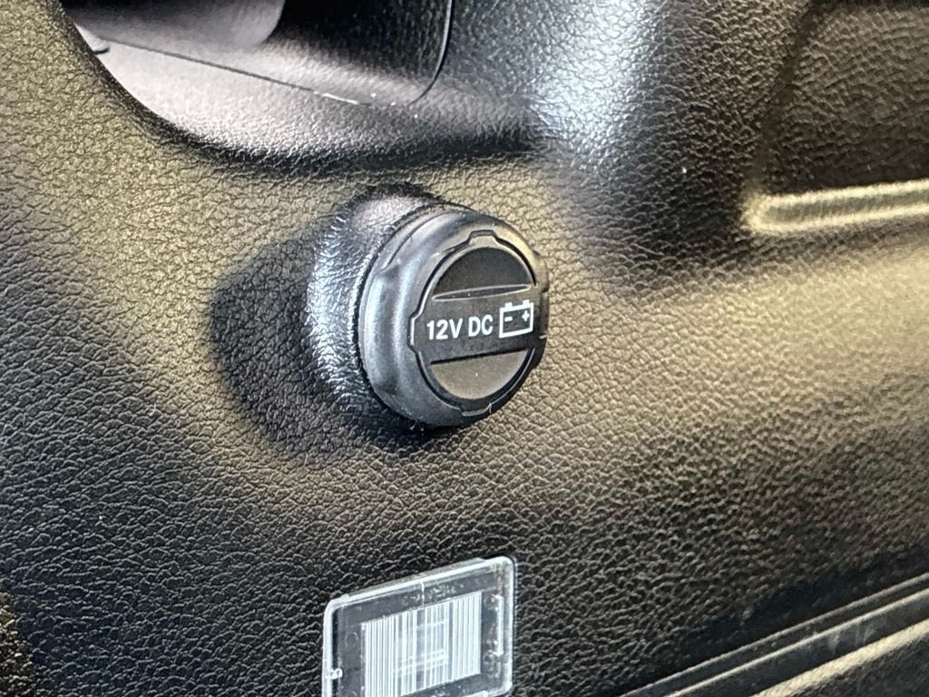 Used 2021 Green Jeep Rubicon image 12
