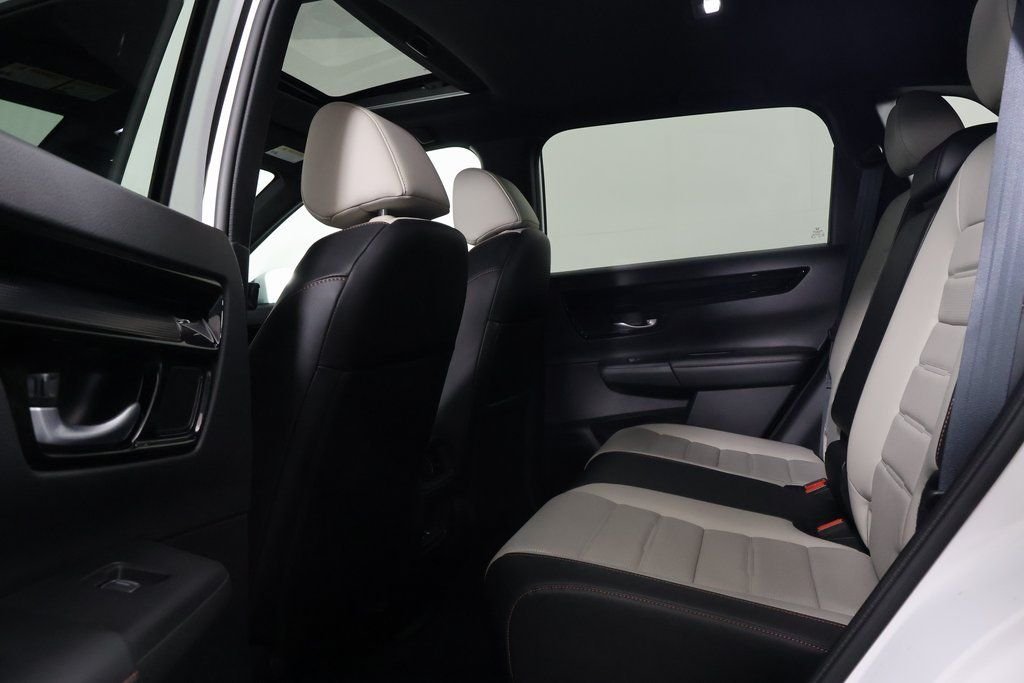 Used 2024 Platinum White Pearl Honda Sport Touring image 11