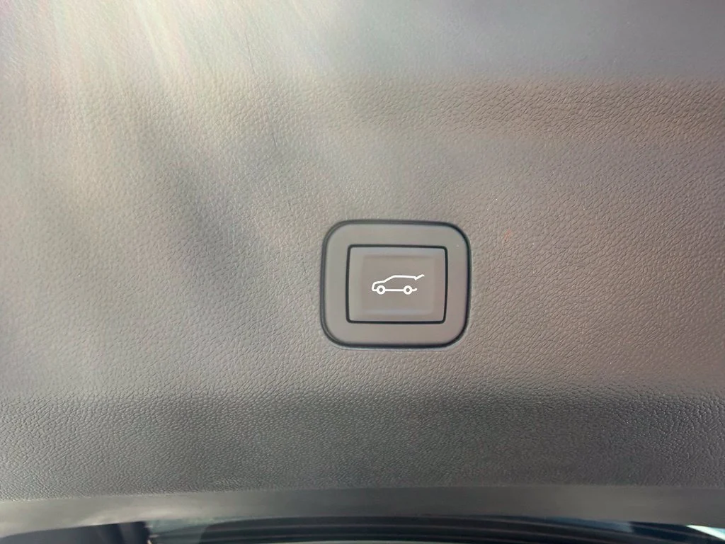 2026 Chevrolet Tahoe High Country - Photo 13