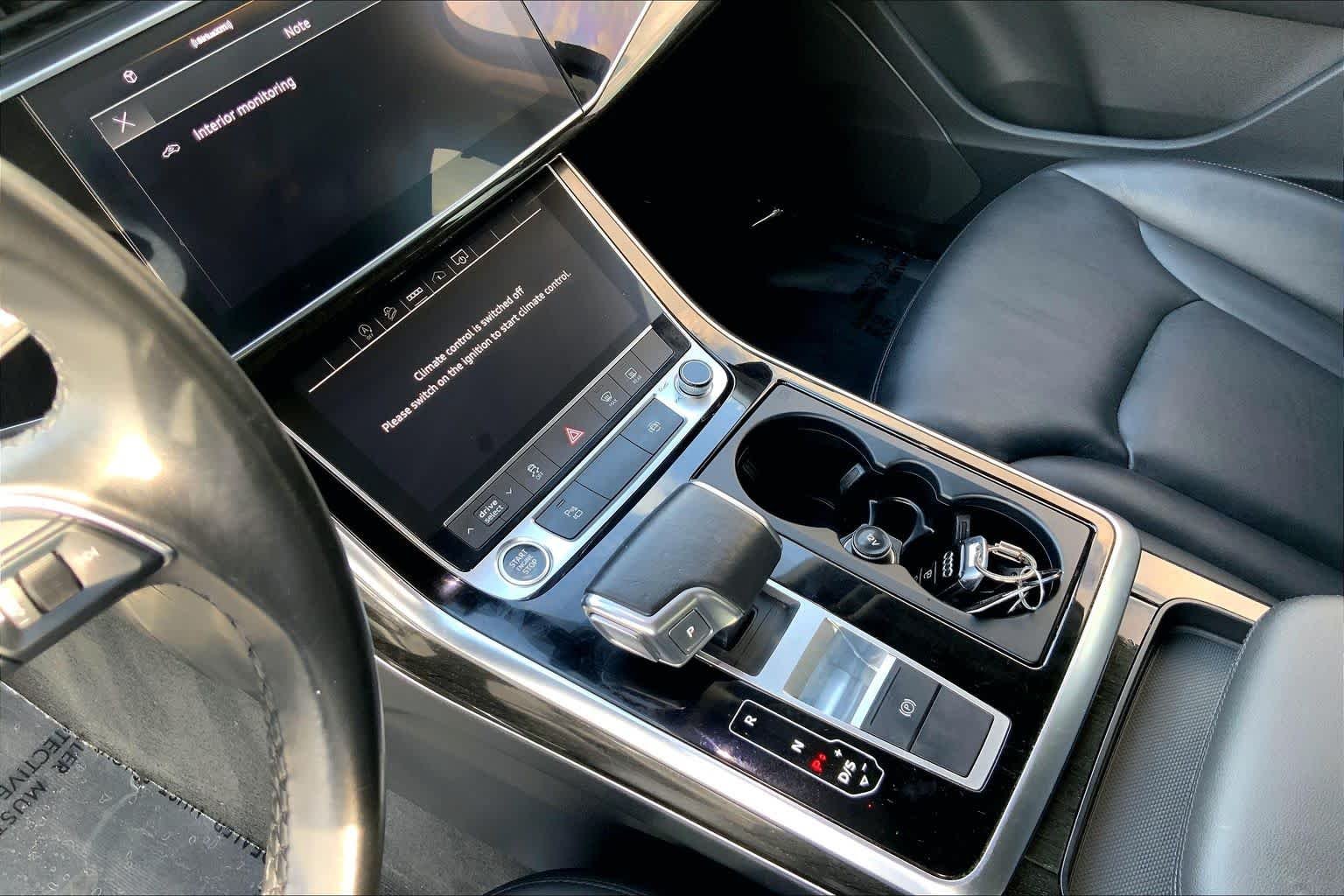 Used 2022 Mythos Black Metallic Audi Premium image 17