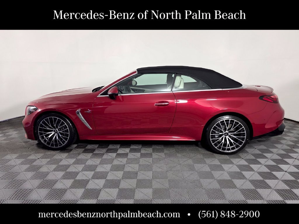 New 2027 MANUFAKTUR Patagonia Red Metallic Mercedes-Benz AMG® CLE 53 4MATIC+ Cabriolet image 3