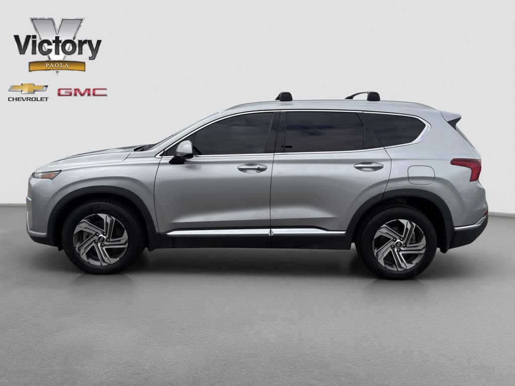Used 2022 Silver Hyundai SEL image 3