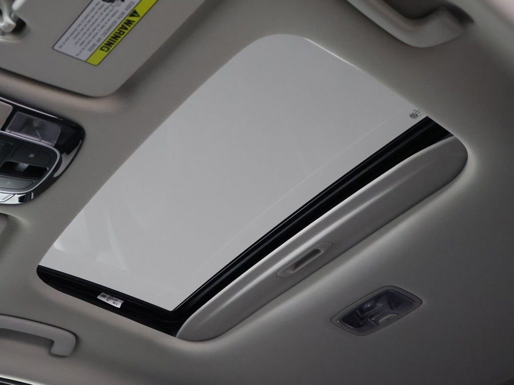 Certified Used 2024 Black Hyundai SEL image 19