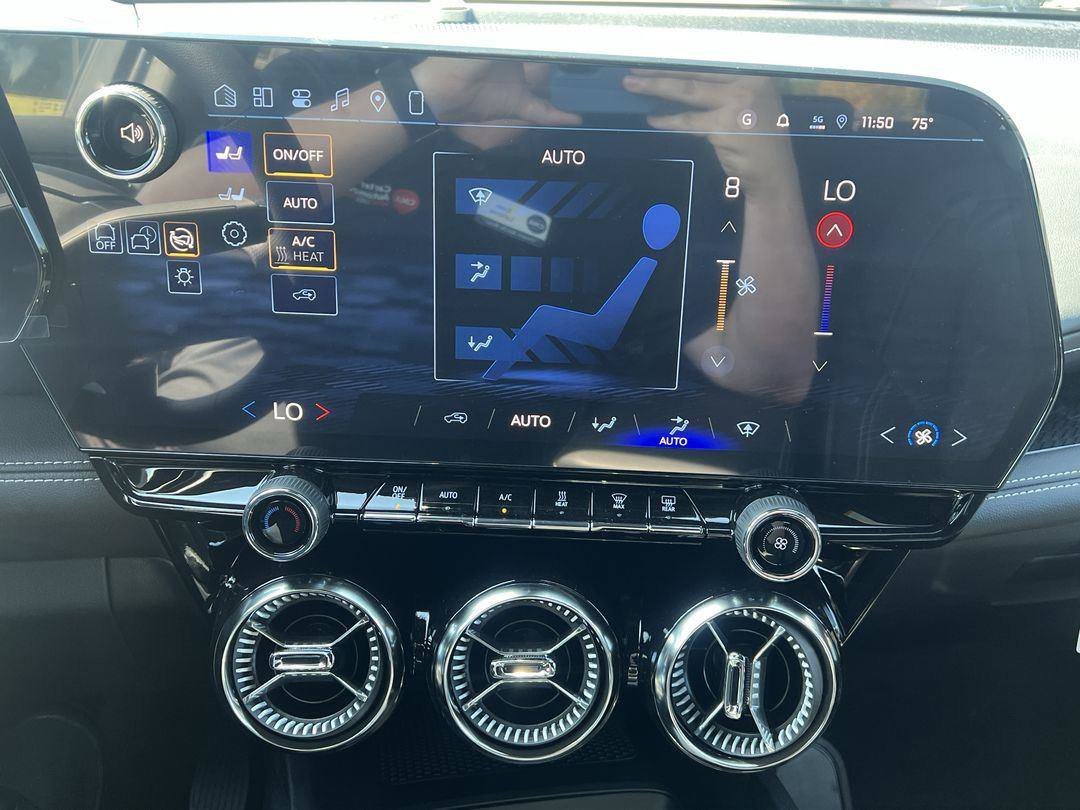 2026 Chevrolet Blazer EV LT - Photo 19
