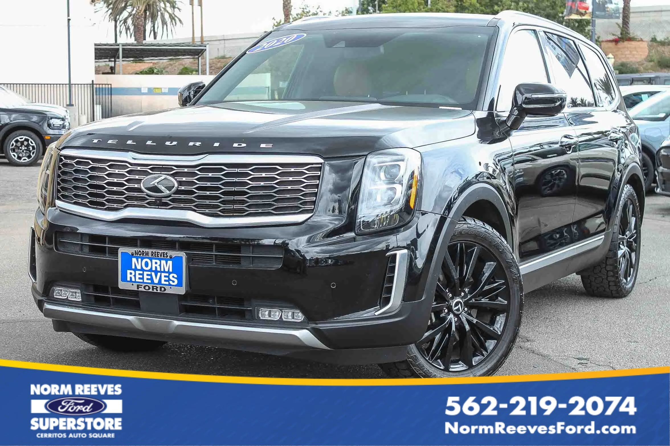 Used 2020 Ebony Black Kia SX image 1