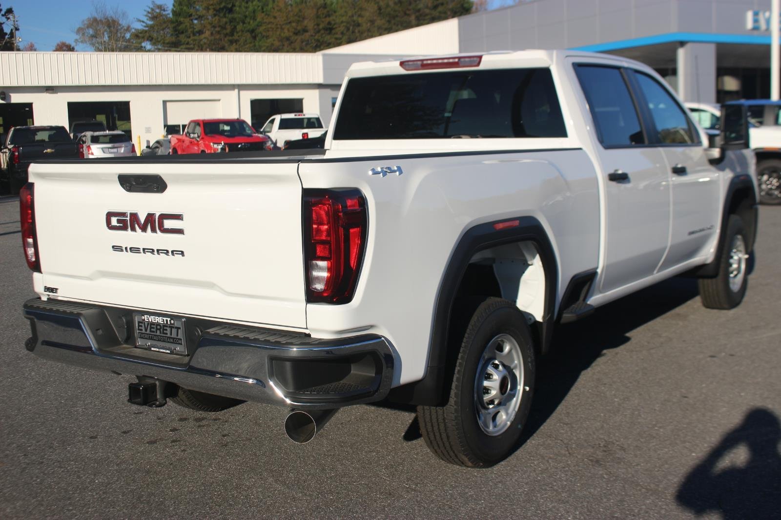 2025 GMC Sierra 2500HD Pro - Photo 7