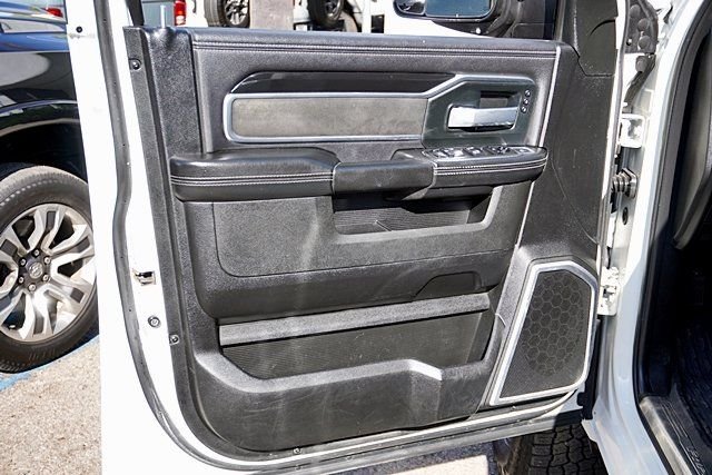 Used 2020 White Ram Laramie Night Edition image 27