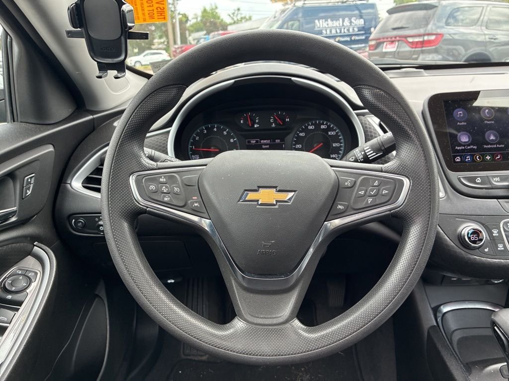 Used 2024 Gray Chevrolet LT image 22