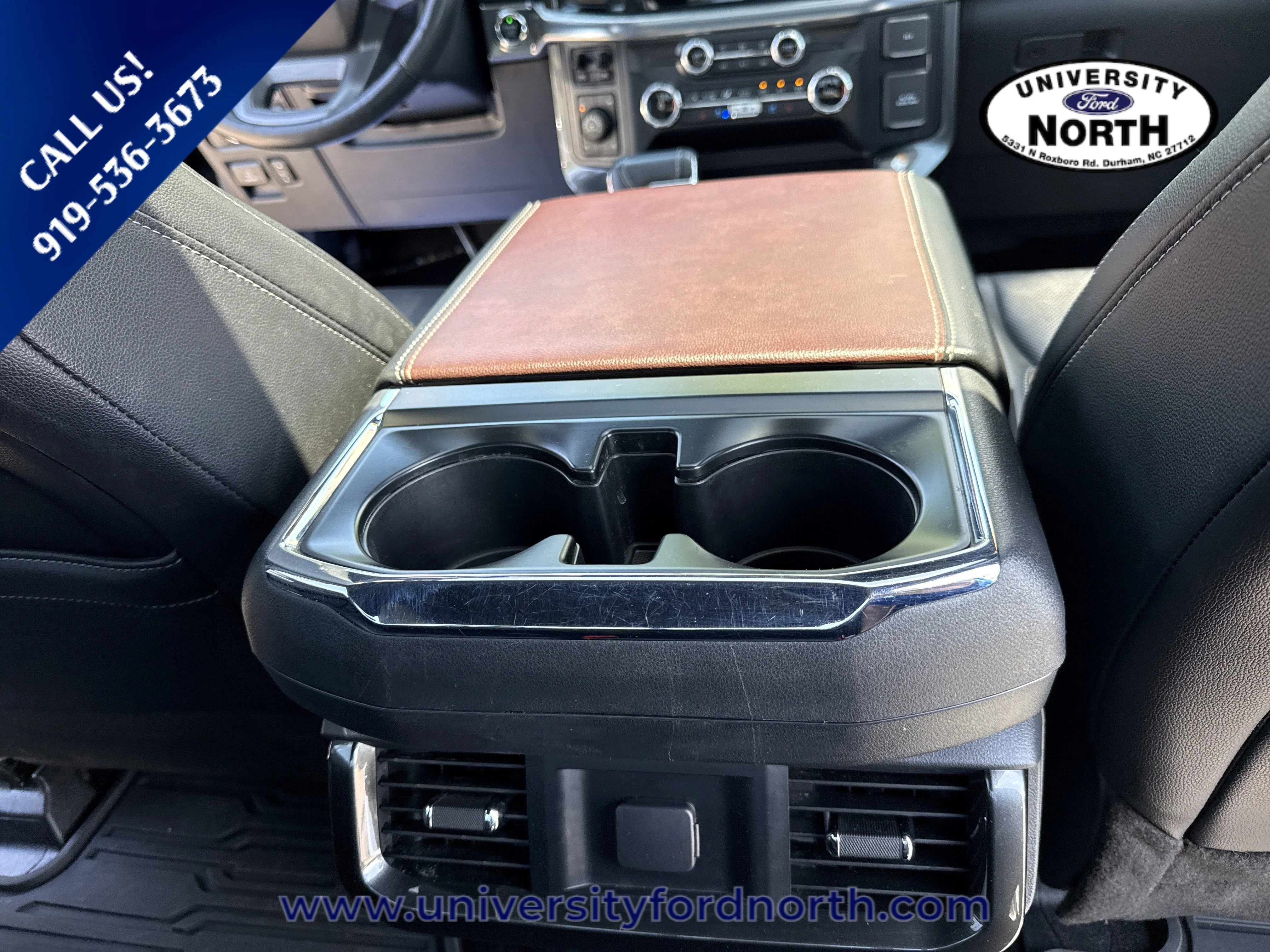 Used 2022 Agate Black Metallic Ford LARIAT image 54