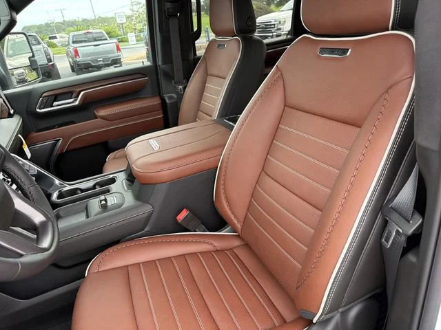 New 2026 Glacier White Tricoat GMC Denali Ultimate image 18