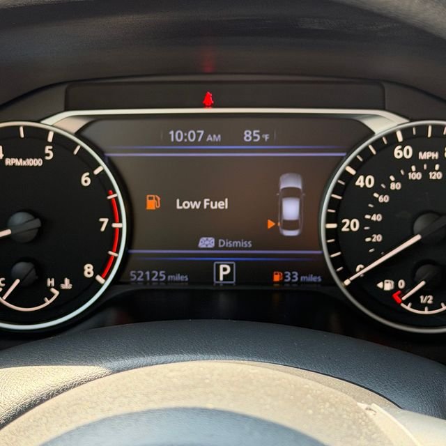 Used 2024 Black Nissan 2.5 SV image 18