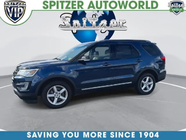 Used 2017 Blue Ford XLT image 9