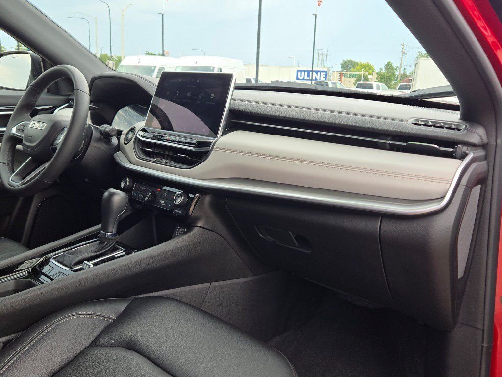 Used 2025 Red Jeep Limited image 6