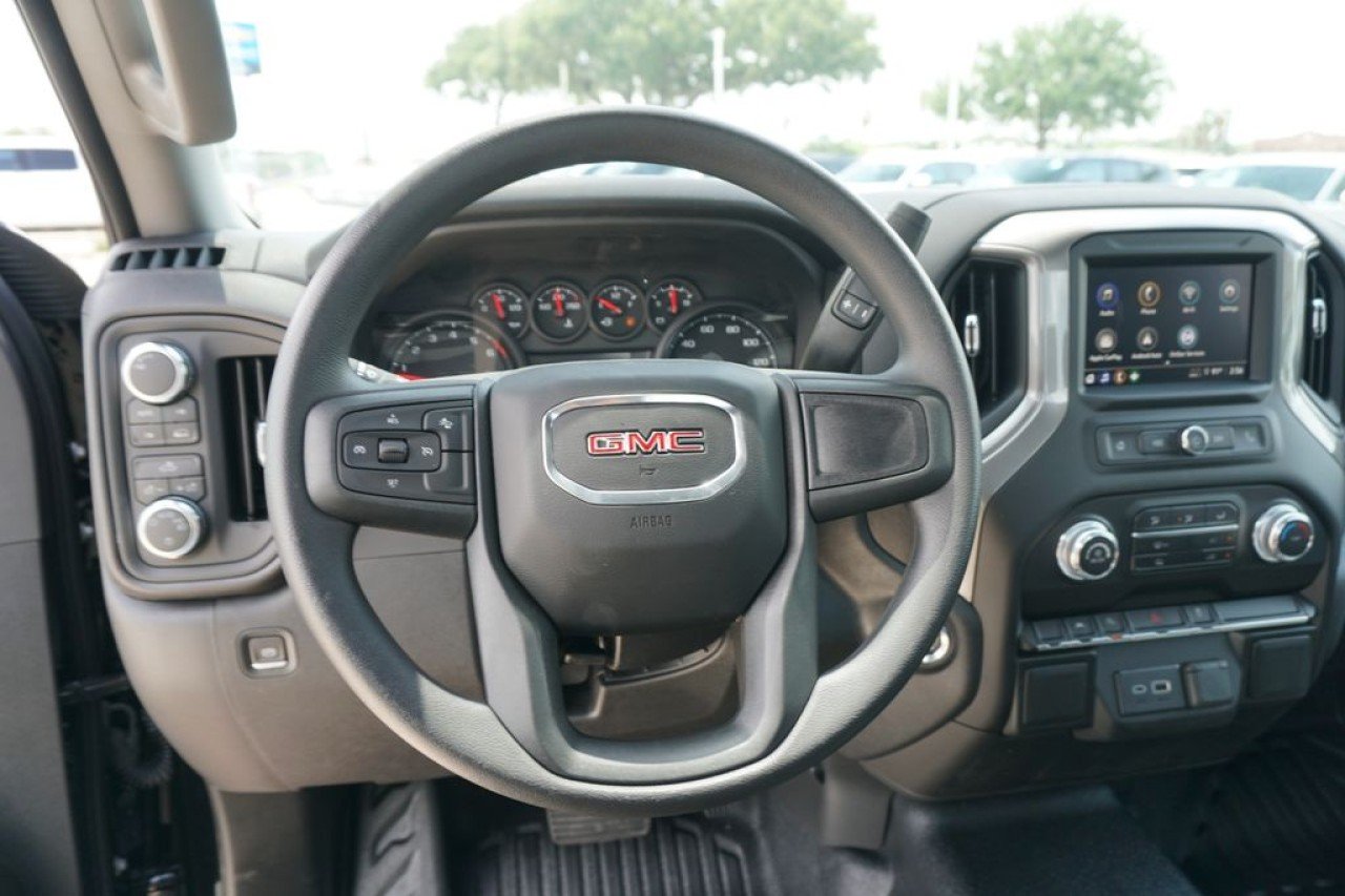 New 2026 Onyx Black GMC Pro image 19