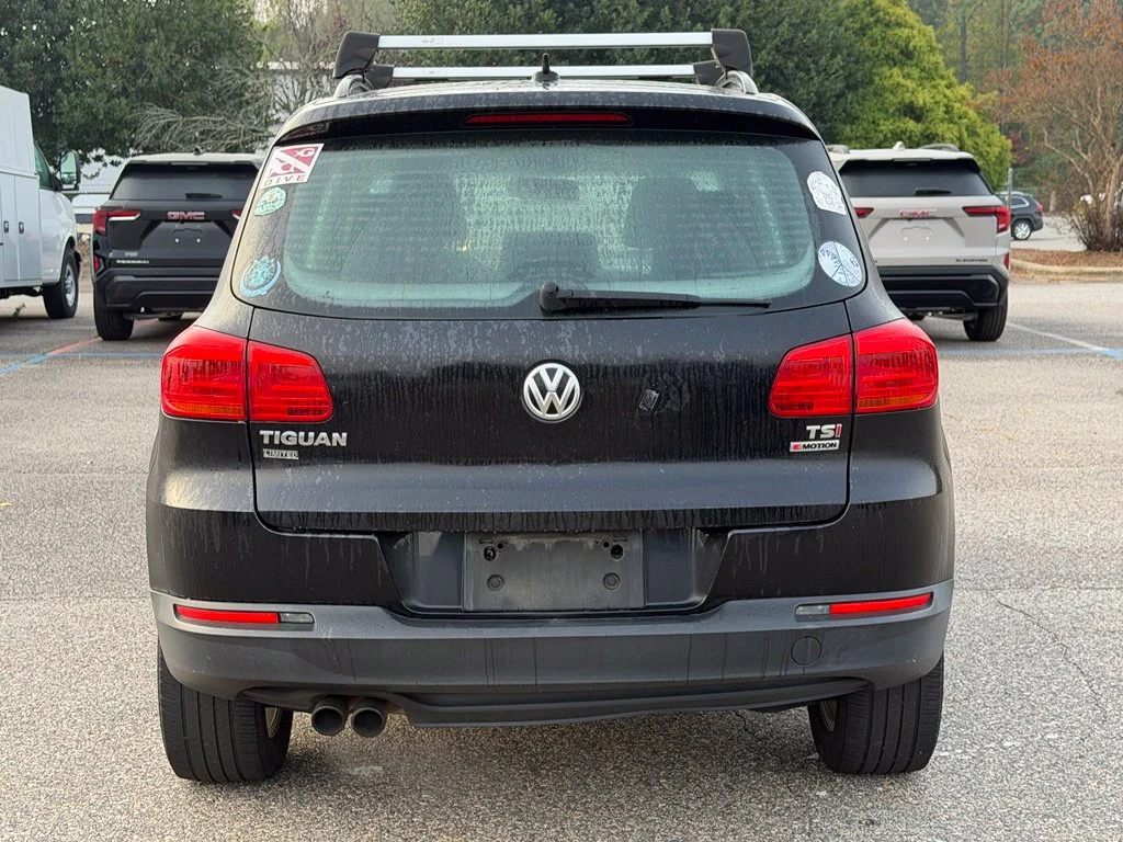 Used 2017 Black Volkswagen 2.0T image 6