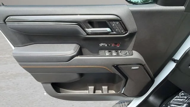 Used 2026 Summit White GMC AT4 image 17