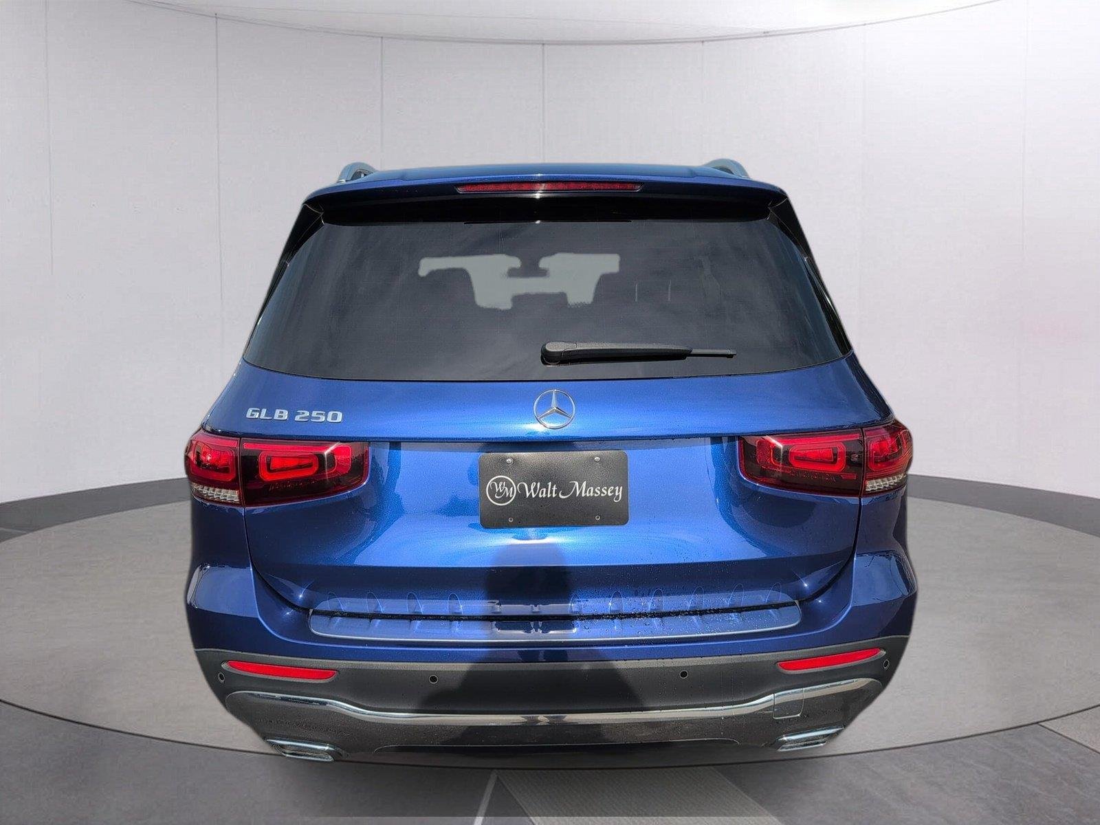 Used 2021 Galaxy Blue Metallic Mercedes-Benz GLB 250 image 6