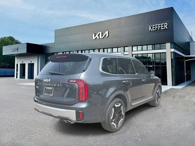 Certified Used 2024 Gray Kia S image 8