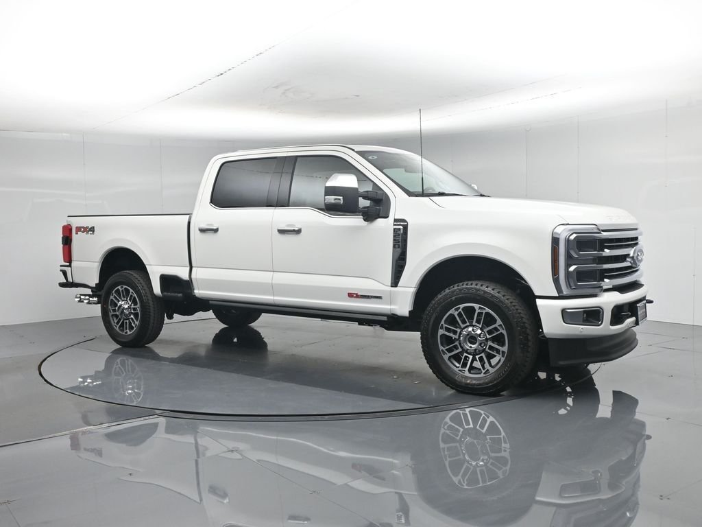 New 2026 Star White Metallic Tri-Coat Ford Platinum image 6
