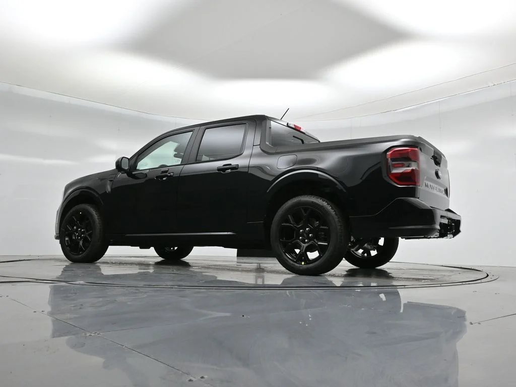 New 2026 Shadow Black Ford Lobo High image 49
